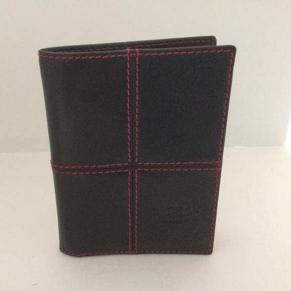 CH Carolina Herrera Men’s Wallet - Picture 2 of 9